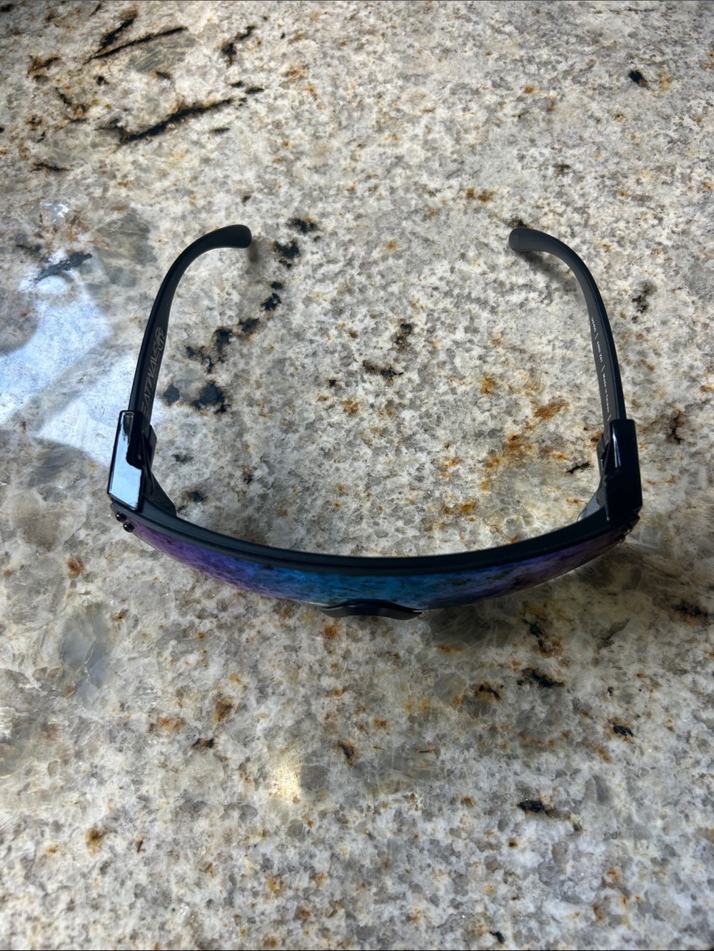 Men's Shield Sunglasses - Blue Mirrored Lens - Picture 3 of 7